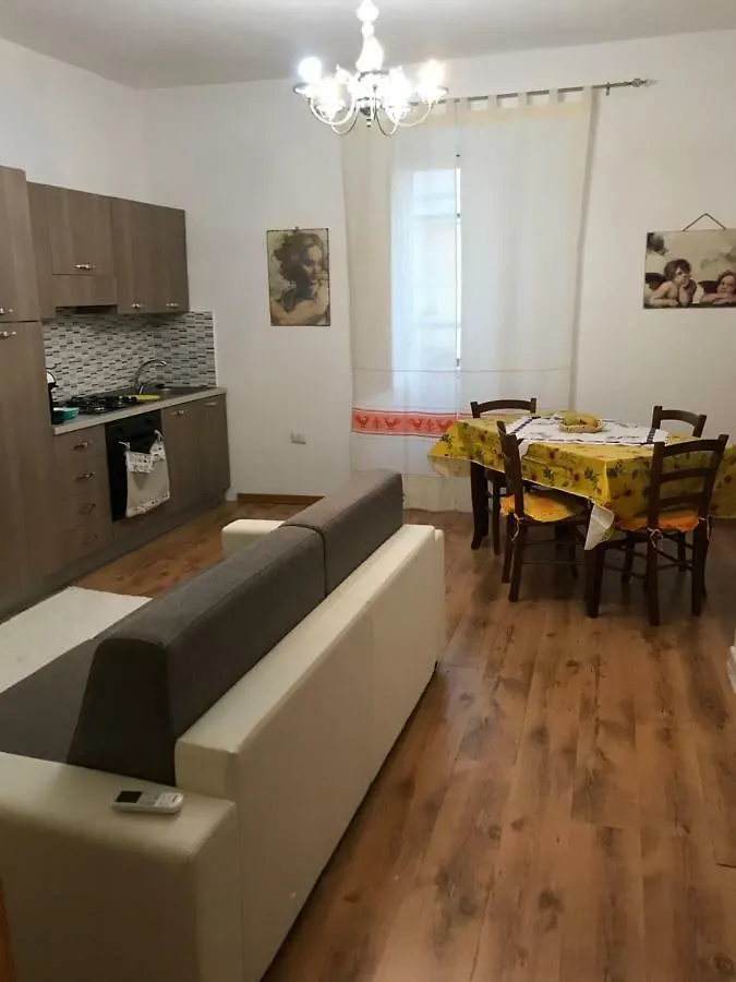 La Piazzetta Hotell Austis 0*,  Italien
